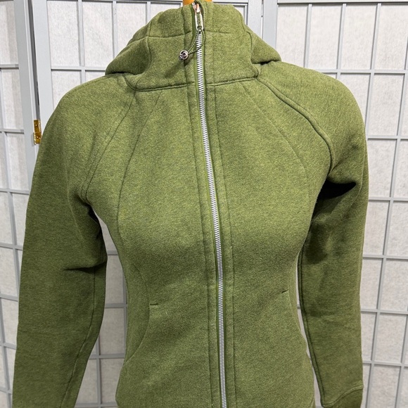 Lululemon Athletica Forest Green Women's Hoodie, Size 4 - Picture 6 of 8